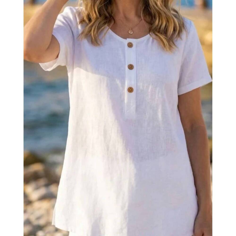 NEW ESCAPE regatta pleated top in white
